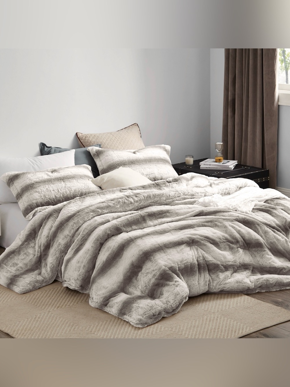 Faux Fur Fox Comforter- Size Queen